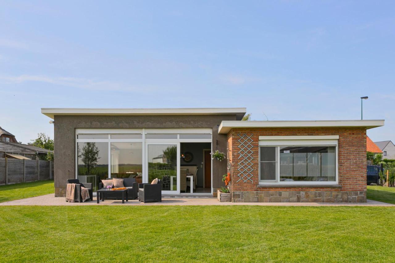 Huswell - Bungalow With Garden At 5 Minutes From The Beach Villa Де Хаан Екстериор снимка