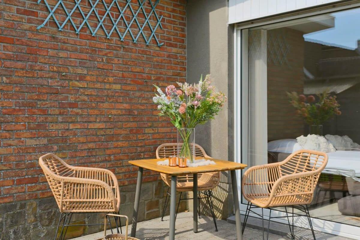 Huswell - Bungalow With Garden At 5 Minutes From The Beach Villa Де Хаан Екстериор снимка