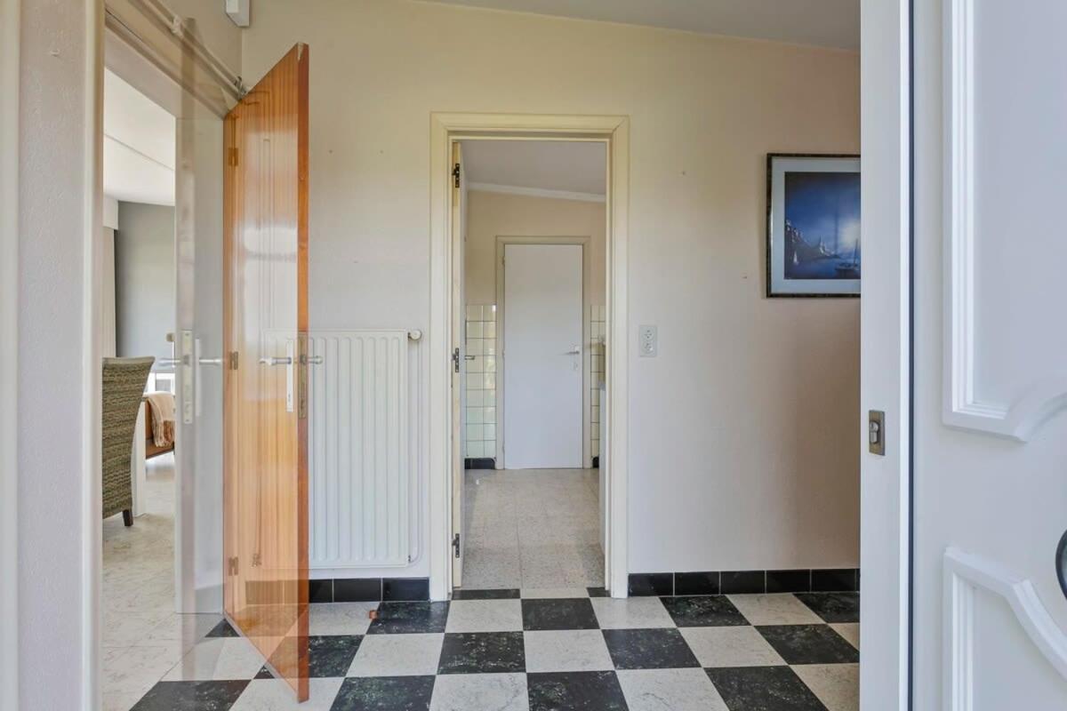 Huswell - Bungalow With Garden At 5 Minutes From The Beach Villa Де Хаан Екстериор снимка