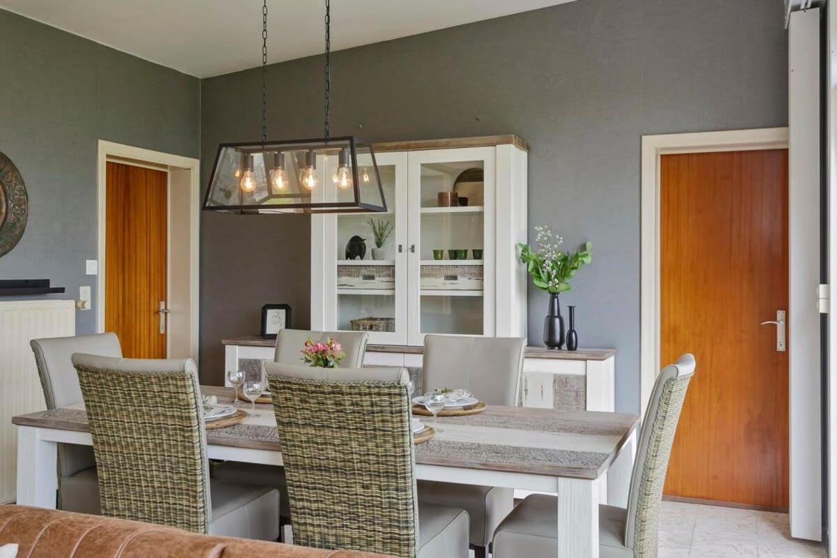 Huswell - Bungalow With Garden At 5 Minutes From The Beach Villa Де Хаан Екстериор снимка